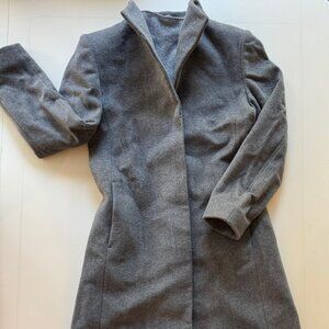 New Cinzia Rocca NEW Wool Coat Size 2 Paired with Sakes Cashmere Sweater Small
